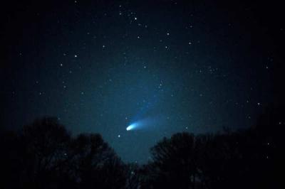 Comet Hale Bopp 4/2/97