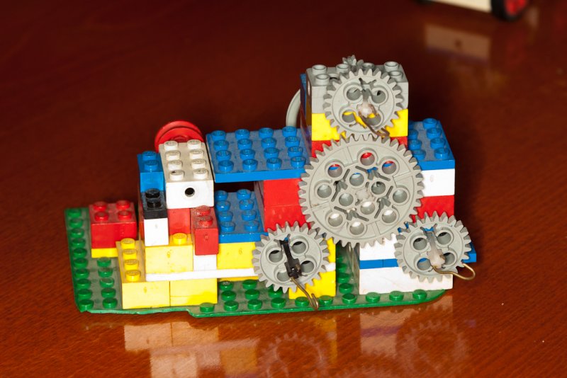 En enklere reperbane i LEGO. Samme patent, men mere sveiving m til siden utvekslingen er mye lavere!