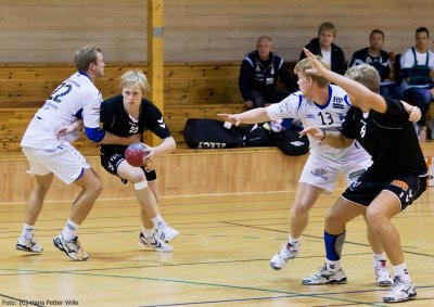 Hallvard Berge Pedersen, Kristoffer Karlsen