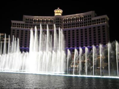 bellagio fountain 4.jpg