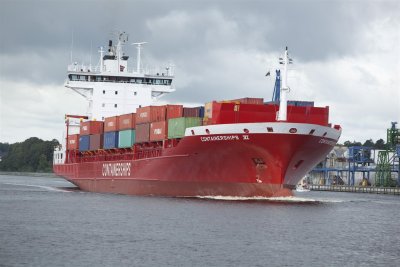 Containerships VI 