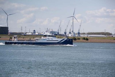 Yacht Support Vessels