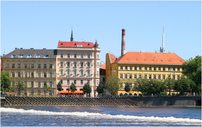 across the river from kampa island