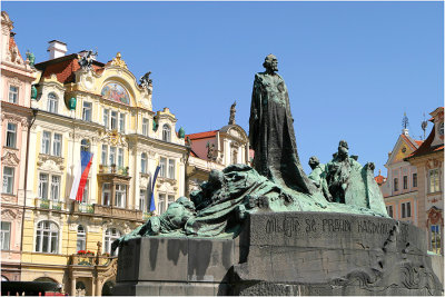 jan hus monument old town square