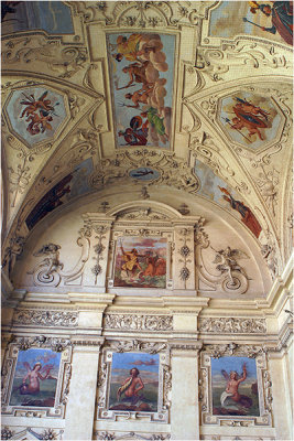 paintings inside  wallenstein pavilion