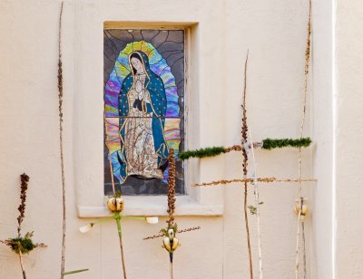 Tortugas, NM -- Virgin of Guadalupe ceremony