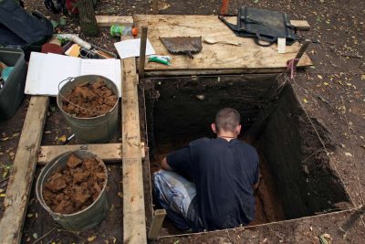 Student archaeological dig near Blairsville, PA