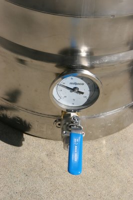 Thermometer & valve