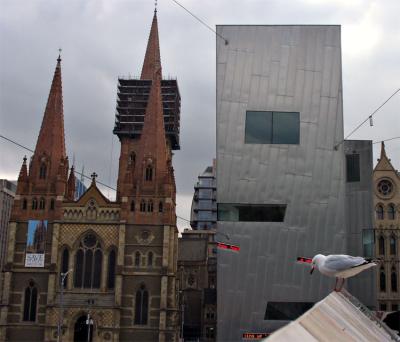 St Paul's spire boxed in for renovations