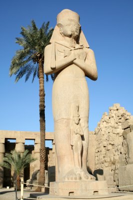 statue at Karnak.jpg