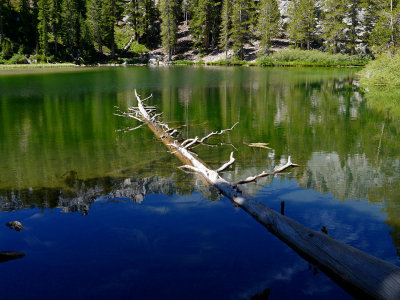 Emerald Lake.jpg