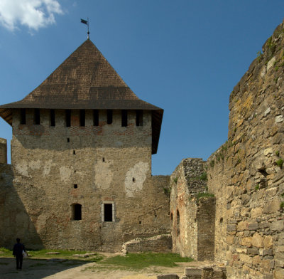 Khotyn Castle #7.jpg