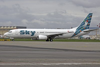 B737-8BK_TCSKH_SHY