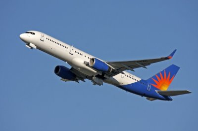 B757-204ERw_OHAFL_FIF.JPG