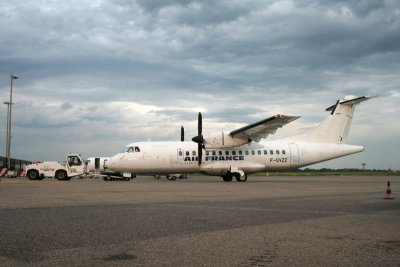 ARF_ATR42-300_FGVZZ.jpg