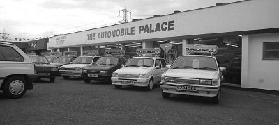 Auto Palace Llanfairpwll Ionawr 1989.