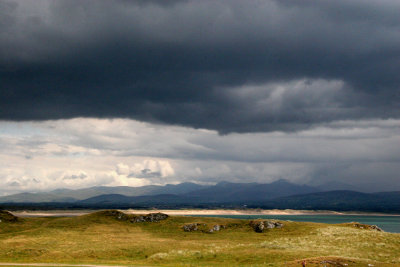 Traeth Llanddwyn.
