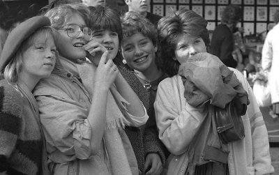 Yn y Ffair 1985.jpg