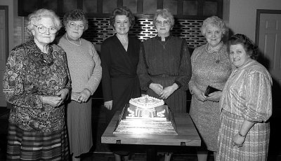 Merched y Wawr Llandegfan Dathlu 20 oed Chwef 1989 .jpg