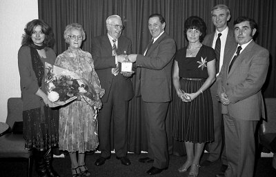 Ymddeoliad or Ffatri Laeth Llangefni 1981.jpg