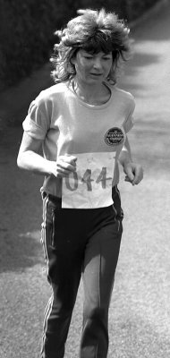 Bronwen - Mini Marathon Portaethwy 1985.jpg