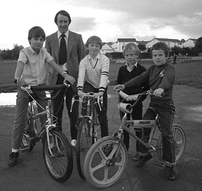 Beicwyr LLanfairpwll 1984.jpg