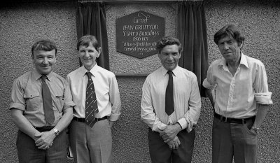 Griff OT Glyn A Tecwyn 1983 .jpg