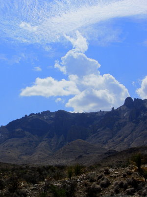 Big Bend mountains and clouds 02