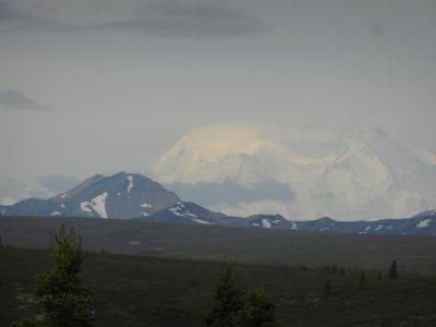 Denali--all 20000 feet of her 3.JPG