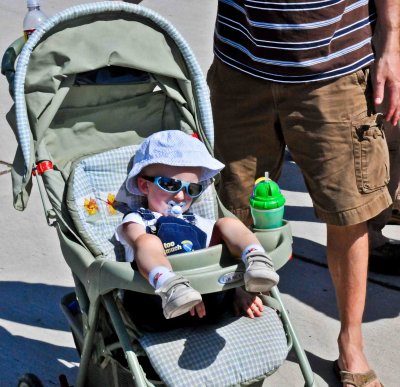 Air show spectator