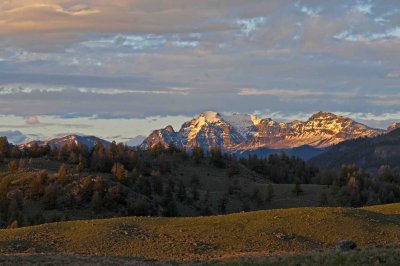 Yellowstone sunset