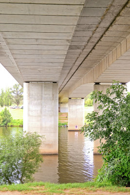 under the m4 s.jpg