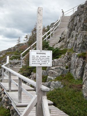 Climb to Brimstone Head (one of the corners of the Flat Earth), Fogo Town