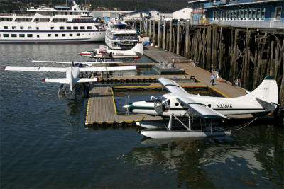 Seaplane dock