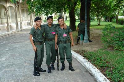 Dusit Park - Palace guard