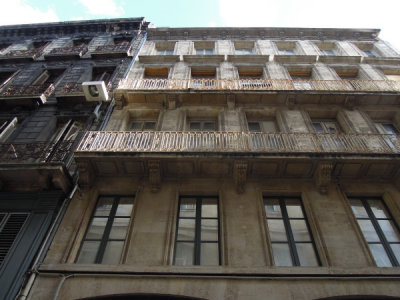 balcony