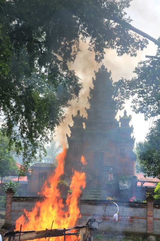 Cremation ceremony outside Singaraja