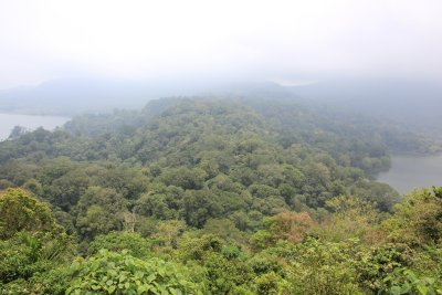 Danau Tamblingan and Danau Buyan