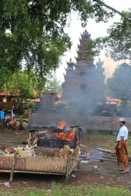 Cremation ceremony outside Singaraja