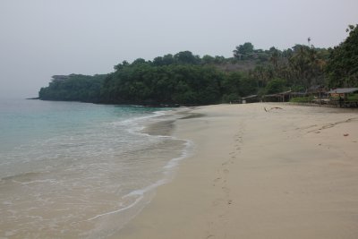 Bias Tugal (Pantai Kecil)