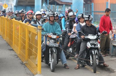 In line for the Lombok ferry