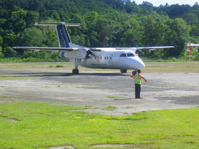 Solomon Airlines PNG Dash 8