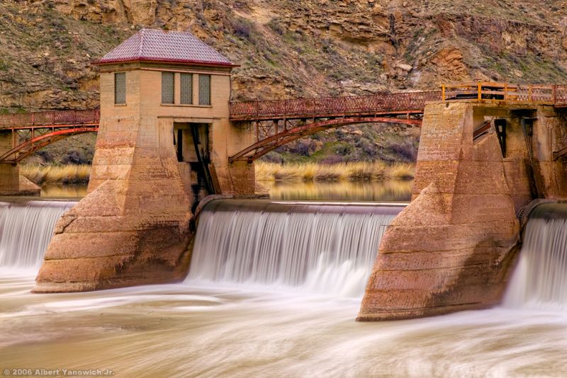 Roller Dam