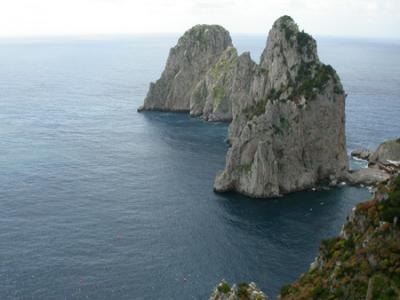Faraglioni di Capri_4136.jpg