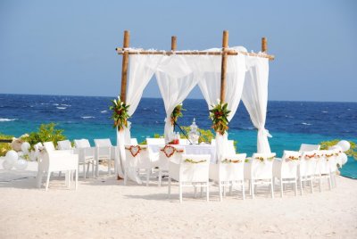 the wedding on the beach :-)