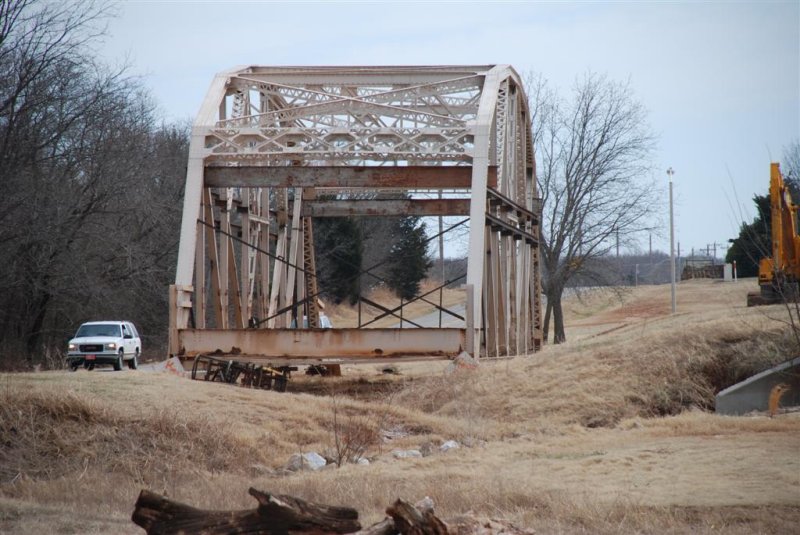 DSC_3789-BRIDGE BESIDE HIGHWAY-STILLWATER (Large).JPG