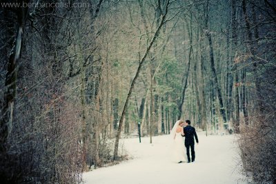 Wintery wedding walk portraits.jpg