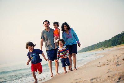 03_Family Beach Photos Michigan.JPG