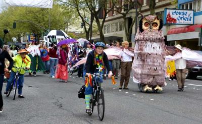 g4/58/12158/3/60038474.Procession.jpg