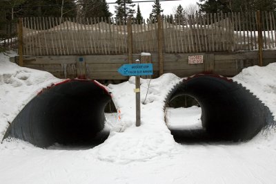 ski tunnels